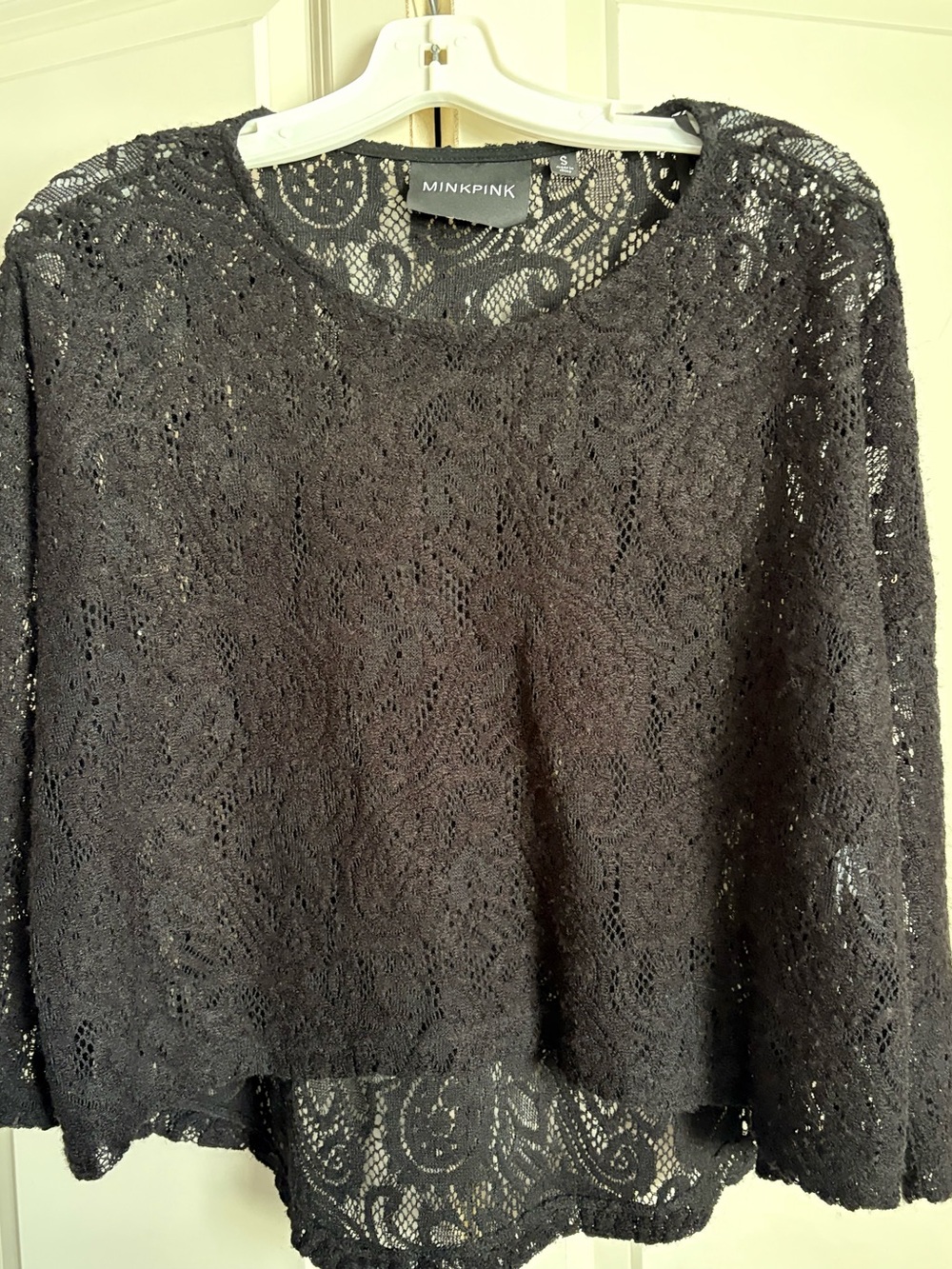 MINKPINK Black Floral Lace Long Sleeve Top